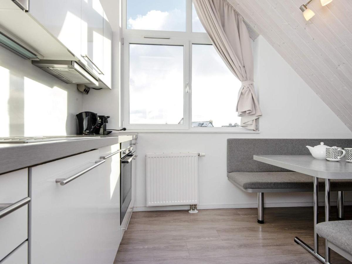 6 Person Holiday Home In Wendtorf Extérieur photo