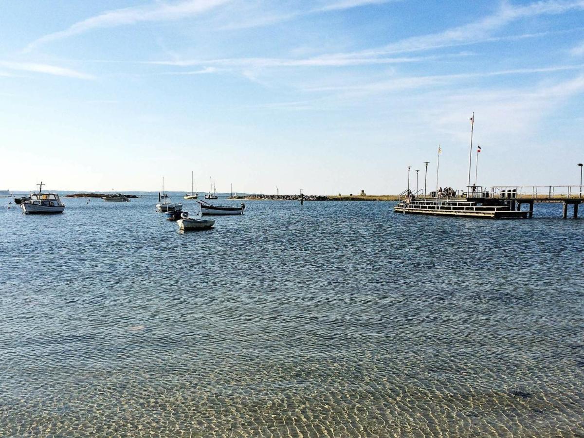 6 Person Holiday Home In Wendtorf Extérieur photo
